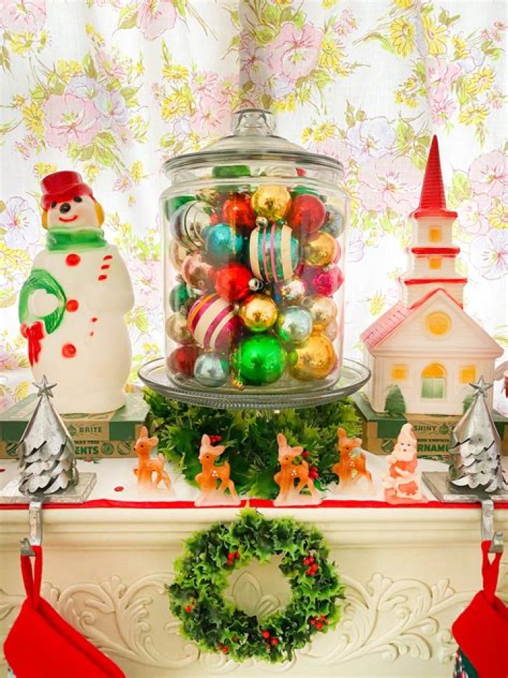 Are old Christmas decorations worth anything?