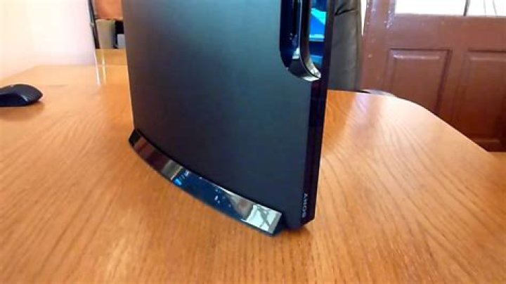 Can PS3 be placed vertically?