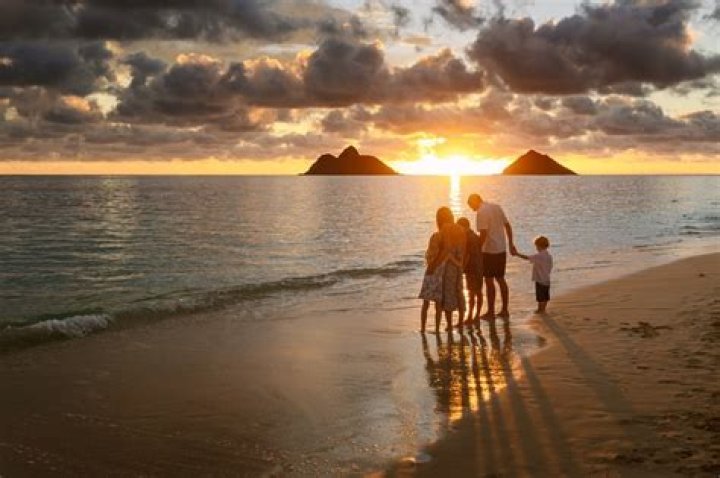 Can you get married on Lanikai Beach?
