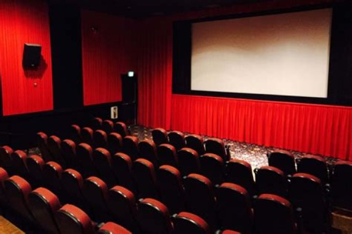 Can you work at a movie theater at 14?