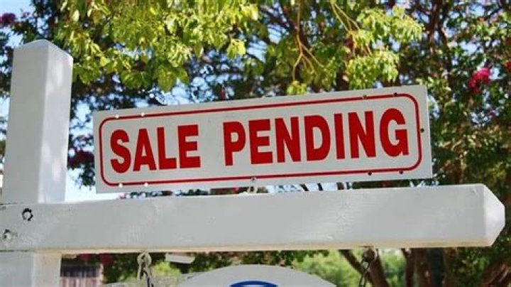 Do pending sales fall through?