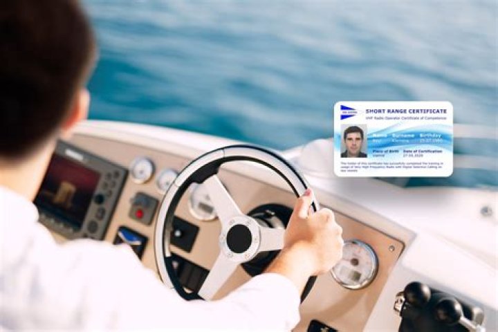 Do you need a license to rent a pontoon boat in Wisconsin?