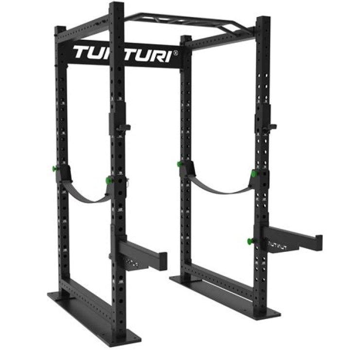 Do you need a spotter with a power rack?
