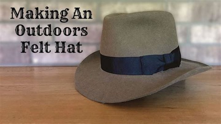 How are felt hats made?