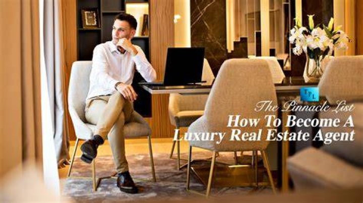 How do I dress like a luxury real estate agent?