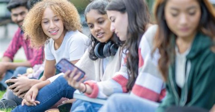 How does media/advertising influence teenager?