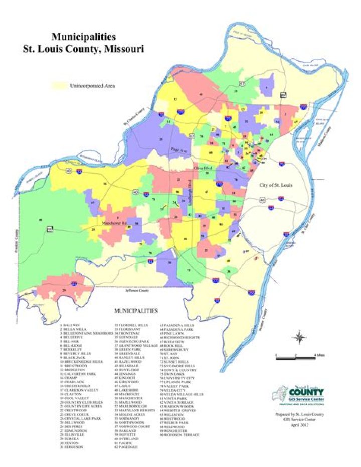 How many municipalities are there in North West Province?
