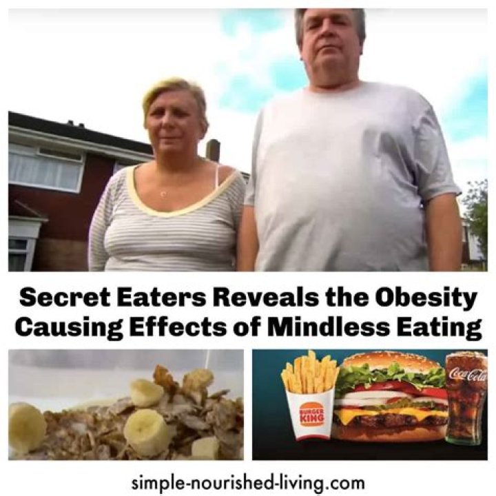 How many seasons does secret eaters have?