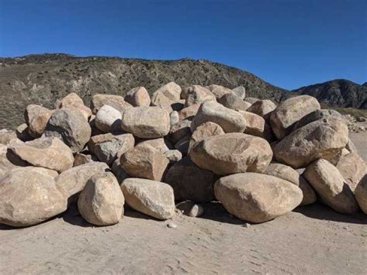 How much do large flat rocks cost?