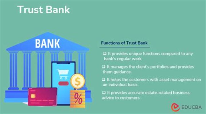 How much does a trust officer at a bank make?