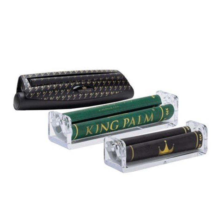 How much does Waka Flocka pay his blunt roller?