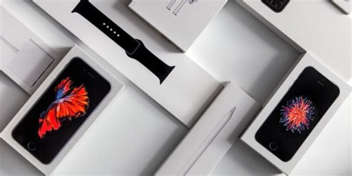 Is it cheaper to buy Apple products in Dubai?