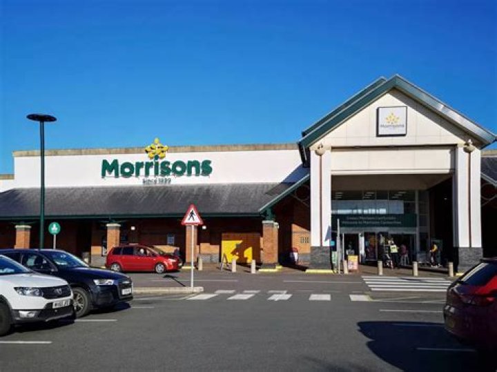 Is Morrisons open Boxing Day 2020?