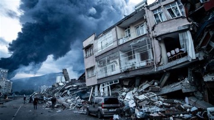 What are the 10 biggest natural disasters on earth?