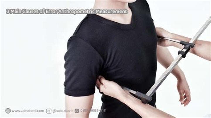 What are the main sources of error in anthropometric measurements?