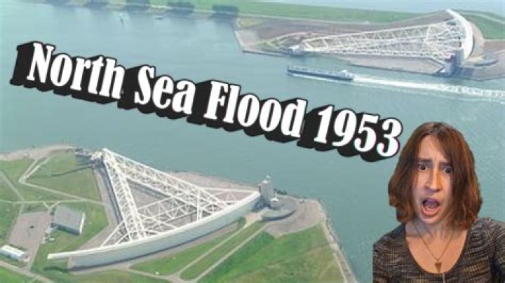 What caused the North Sea flood 2007?