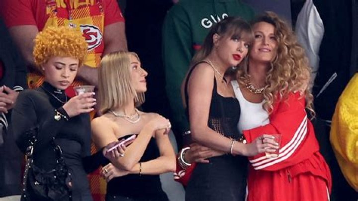 What celebrities will attend Super Bowl 2021?