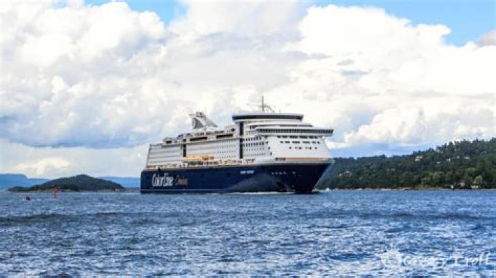 What does MV on a ship mean?