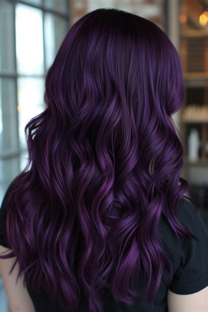 What does violet do in a hair color?