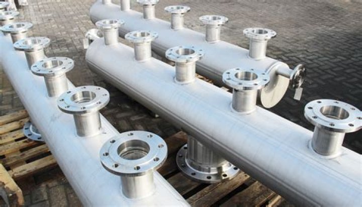 What is a pipe manifold?