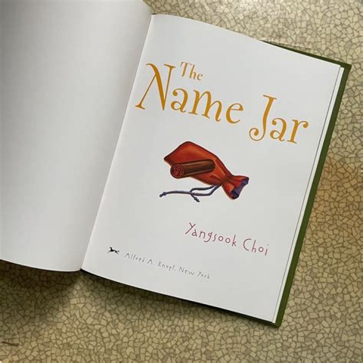 What is the name jar book about?