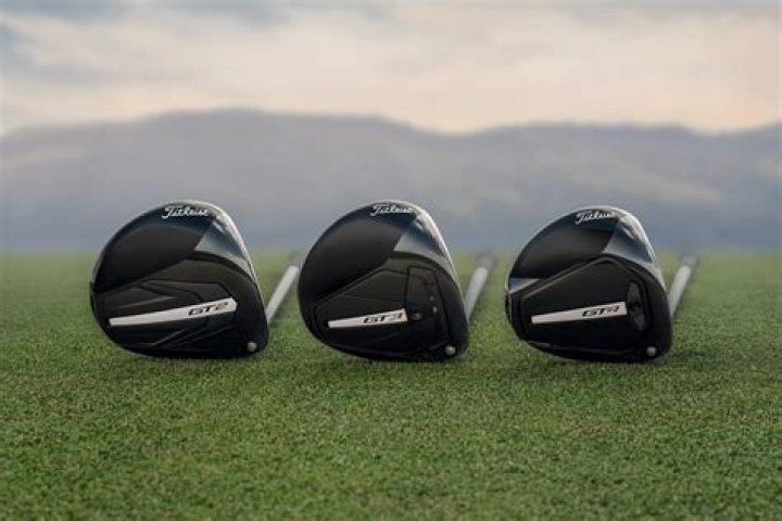 What replaced the Titleist DT SoLo?