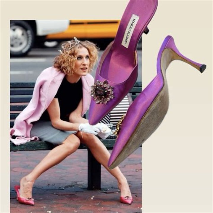 What shoes did big propose to Carrie with?