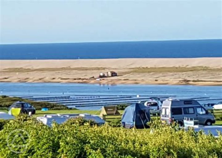 Where can I camp for free in Dorset?