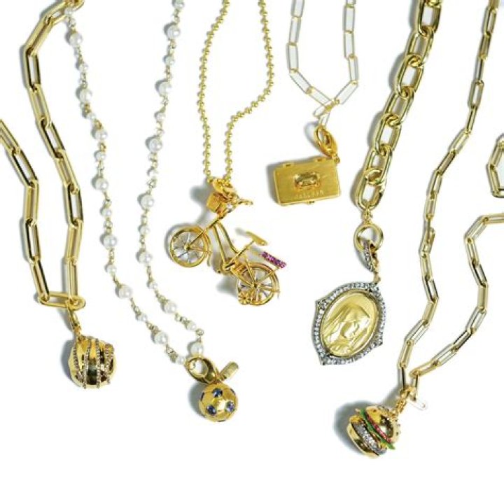 Where is jewelry industry in the Philippines?