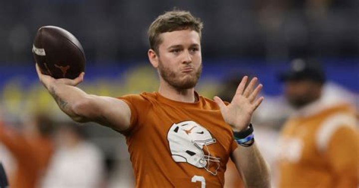 Where is Quinn Ewers transferring?