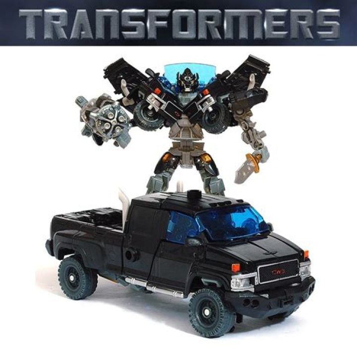 Which transformer was a pickup truck?