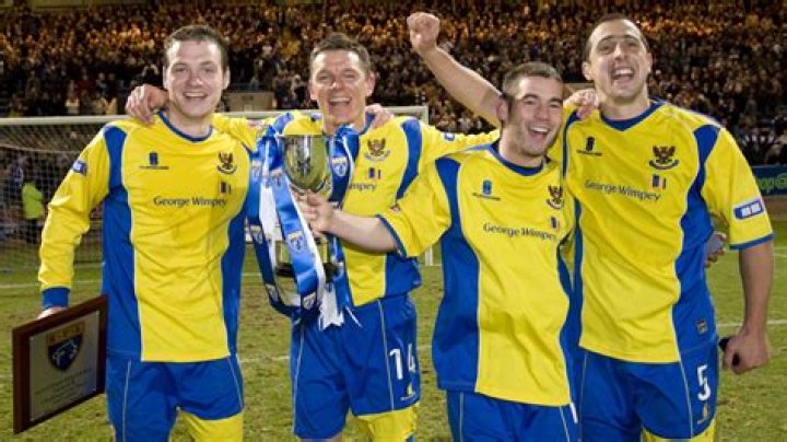 Who did St Johnstone beat in Scottish Cup final?