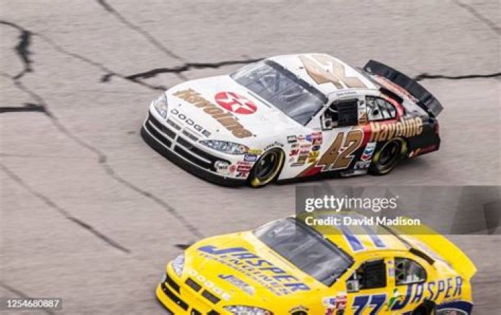Why did Jamie McMurray leave Nascar?