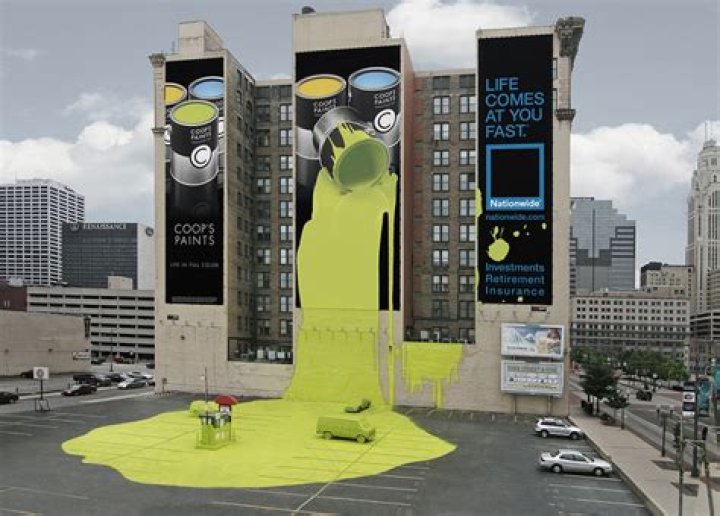 Why is guerilla advertising good?