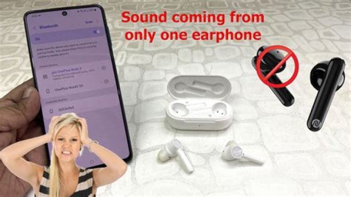 Why is sound only coming out of my left earphone?